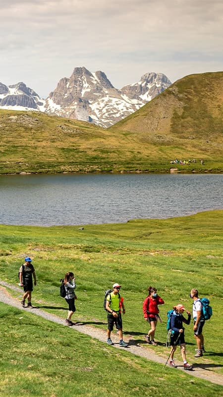 Senderismo por el Pirineo de 4h en Jaca, Pirineo Aragonés