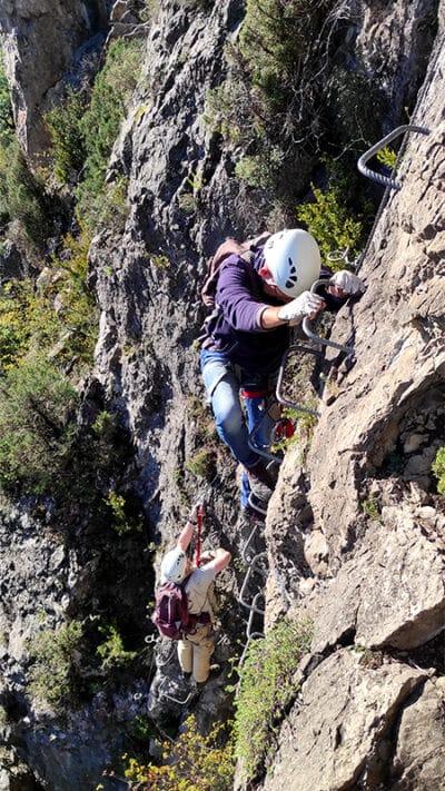 Via Ferrata del Tossal de Miravet (K2) en Pont de Suert: Iniciación en la roca