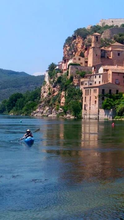 Kayak Route on the River Ebro: Móra d’Ebre – Miravet
