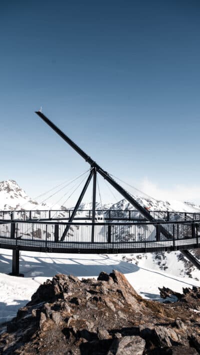 Andorre : Excursion en raquettes de 2 h au Belvédère Solaire de Tristaina – Ordino Arcalís