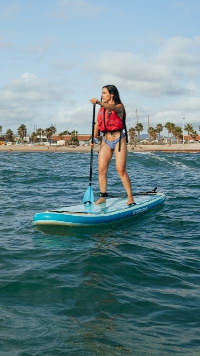 Paddle surf