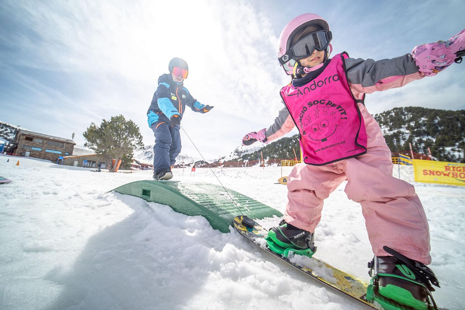 Discover the Best Ski Resorts with Childcare for Kids in Spain