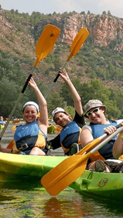 Benifallet: Ruta privada amb caiac de 3h al riu Ebre entre Miravet i Benifallet