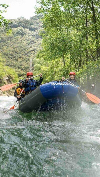 Rafting en Pirineos: Llavorsí a Montardit (medio día) — Noguera Pallaresa