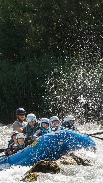 Rafting Familiar en el Río Gállego: aventura con niños